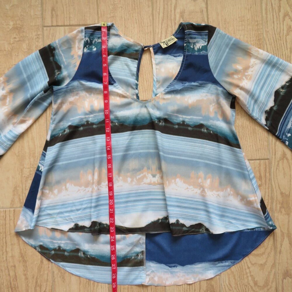 Show Me Your MuMu Blue Mountain Sunset Pullover Blouse Top Size L Boho - Picture 6 of 7